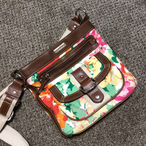 Chaps Crossbody Floral Purse - Picture 7 of 7